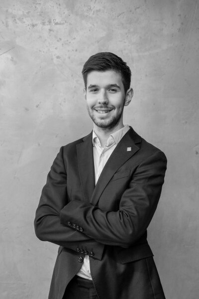 Fabio Schiegl - Agent